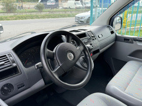 VW Transporter 2.5TDI* Long* Климатик* 5 + 1 места, снимка 2 - Бусове и автобуси - 45295842