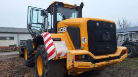       JCB 437 AGRI   