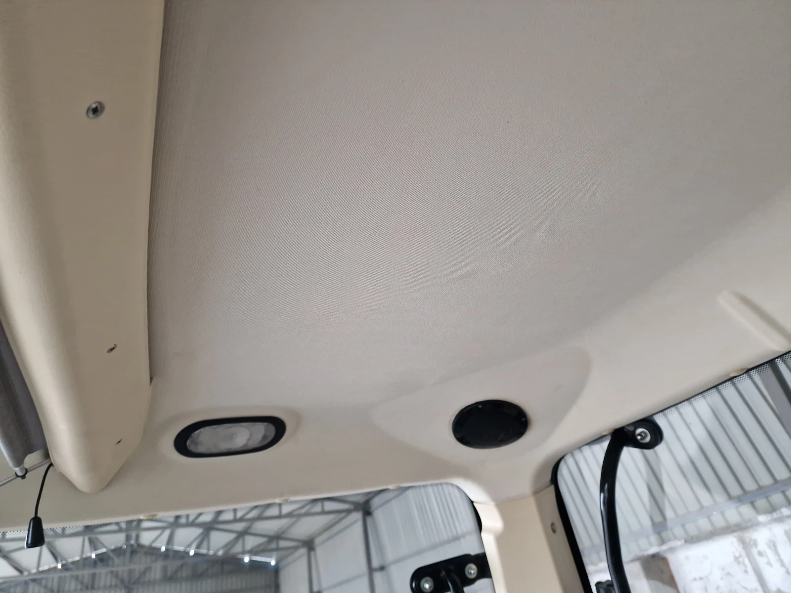 ������� ARBOS 100.5 | Mobile.bg � ����������� 17