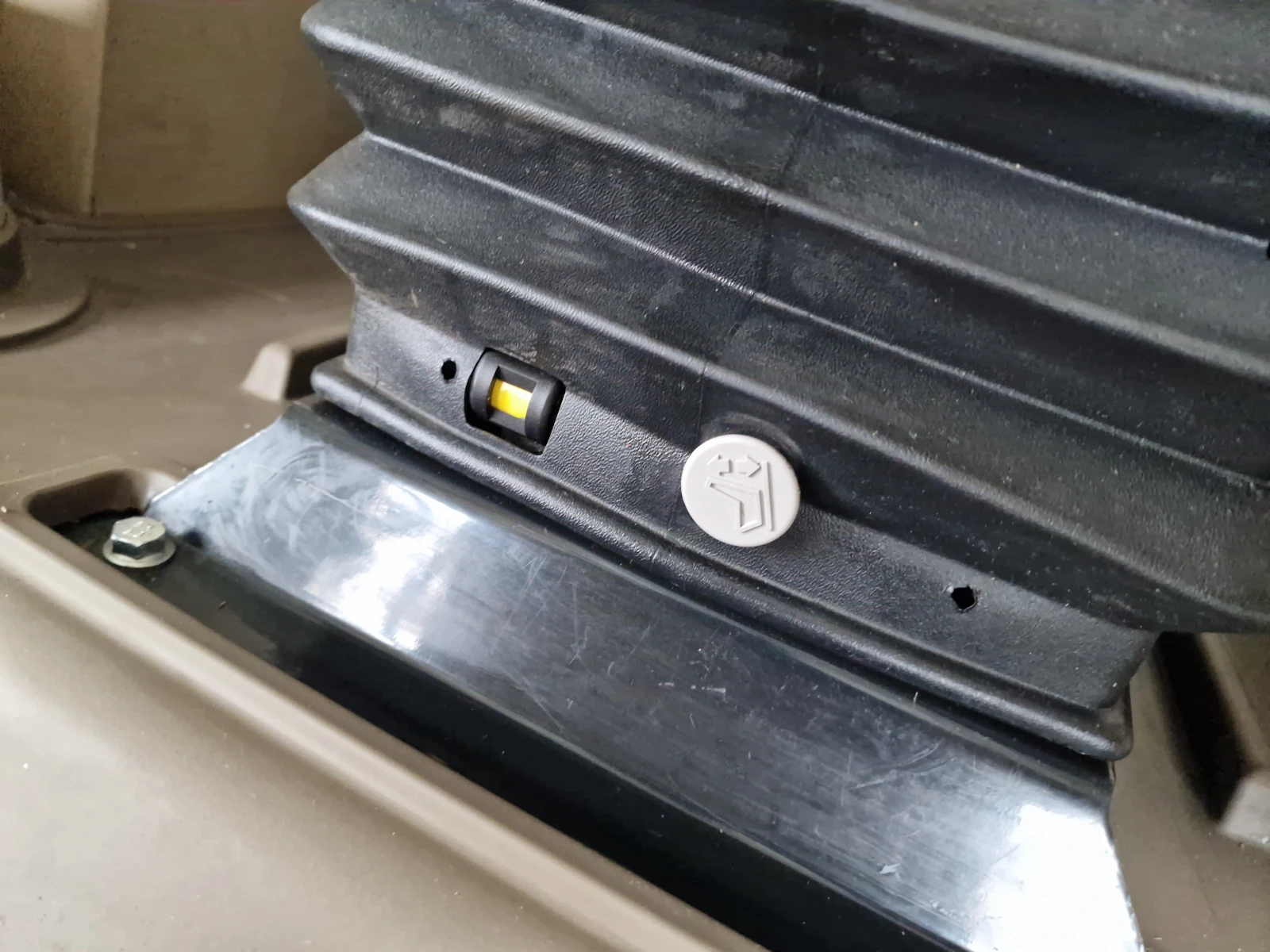 ������� ARBOS 100.5 | Mobile.bg � ����������� 15