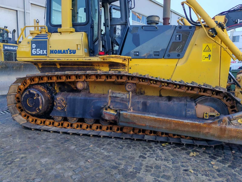 Булдозер Komatsu D65EX-15, снимка 3 - Индустриална техника - 48137491