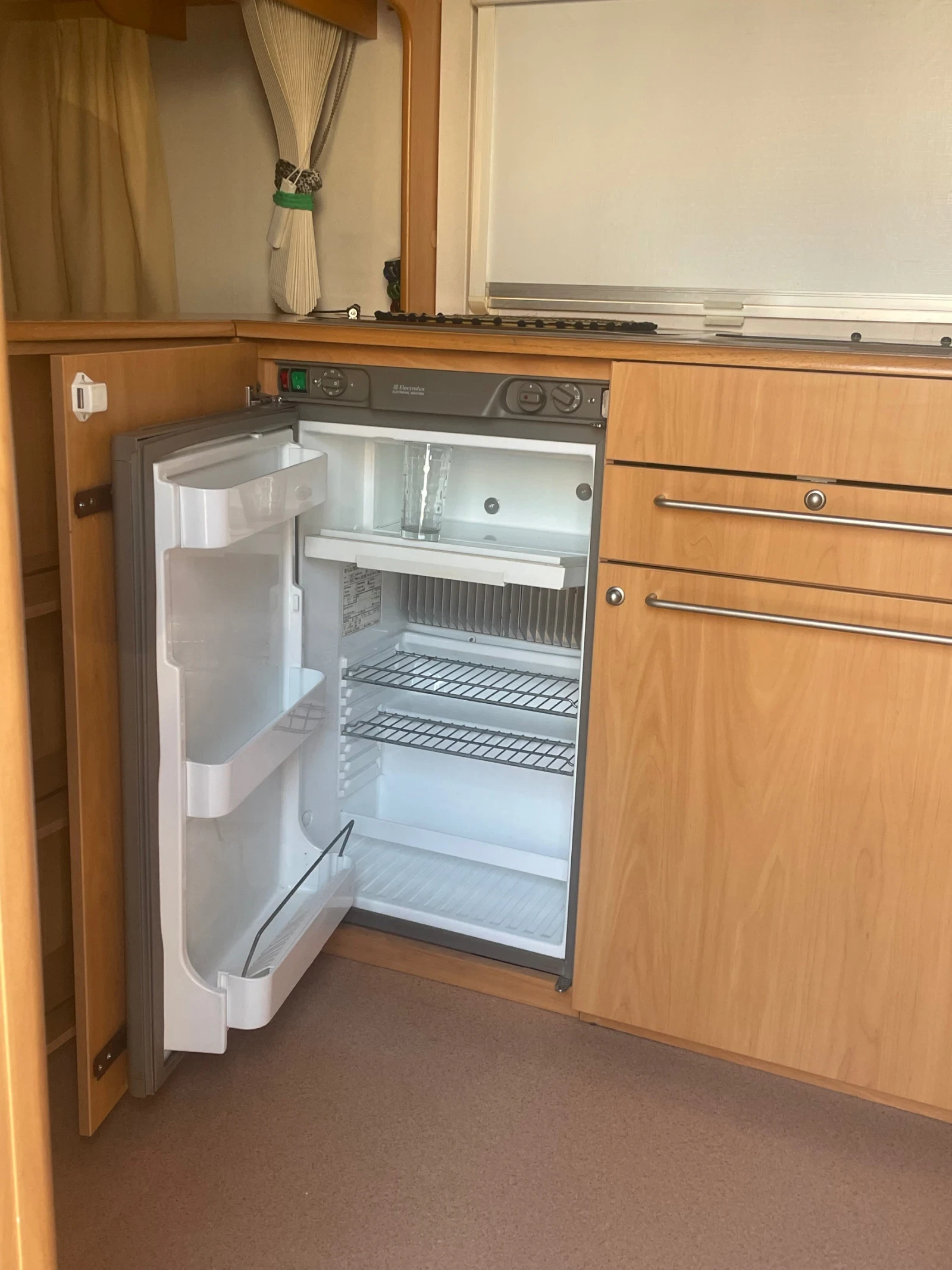  Chateau 4.50 | Mobile.bg   14