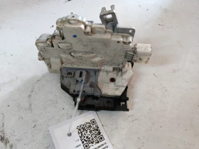 ����� �� �������� �� ����� (����� �����) 3C4839016C Audi Q7