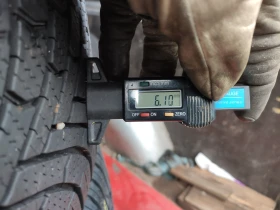 Гуми Зимни 225/55R17, снимка 6