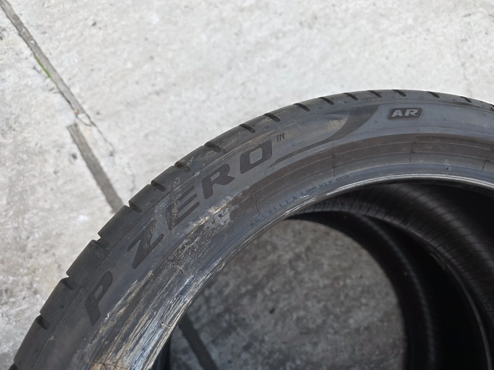 Гуми Летни 255/35R19, снимка 9 - Гуми и джанти - 56664473