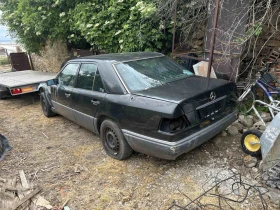 Mercedes-Benz 124, снимка 1