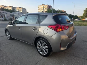 Toyota Auris 1.8 ХИБРИД/FULL ЕКСТРИ/СЕРВИЗНА ИСТОРИЯ, снимка 5