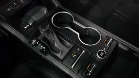 Kia K5 2.0 LPG * ПОДГРЕВ * КАМЕРА * 2 КЛЮЧА, снимка 11