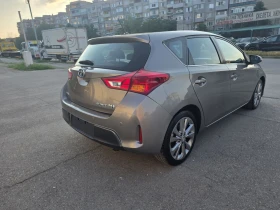 ����� �� �������� �� Toyota Auris 1.8 ������/FULL ������/�������� �������