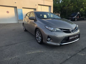 ����� �� �������� �� Toyota Auris 1.8 ������/FULL ������/�������� �������