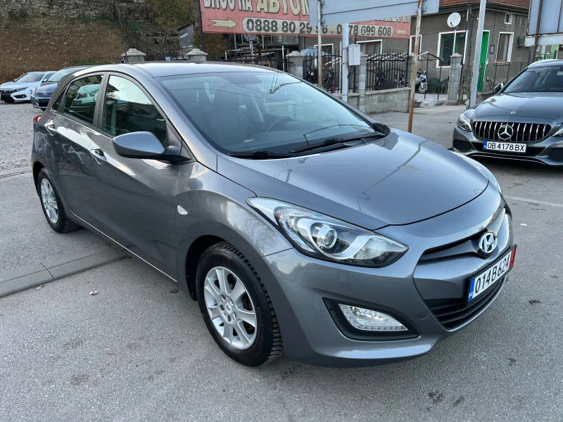 Hyundai I30 1.4i ШВЕЙЦАРИЯ, снимка 2 - Автомобили и джипове - 47840553