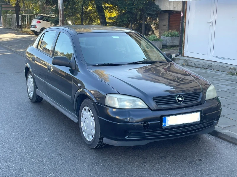 Opel Astra 1.6 бензин, снимка 1 - Автомобили и джипове - 48144387