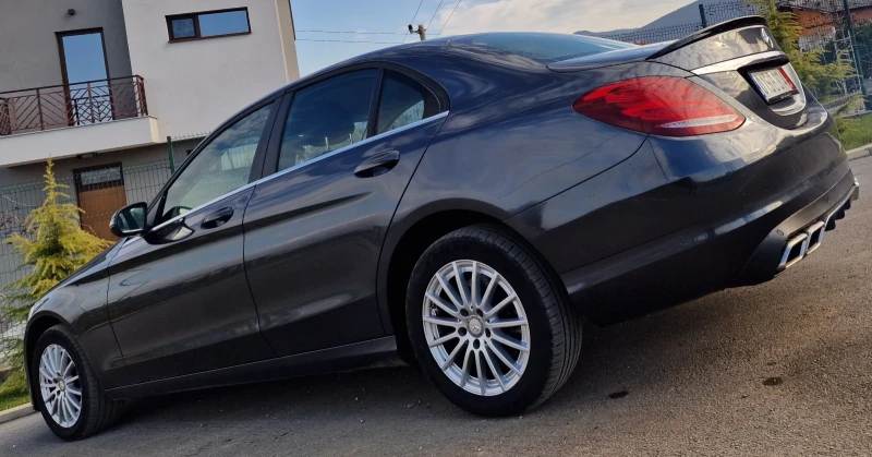 Mercedes-Benz C 220, снимка 6 - Автомобили и джипове - 48211554