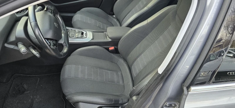 Peugeot 308 1.6 HDI-AUTOMAT ЛИЗИНГ, снимка 9 - Автомобили и джипове - 51917419