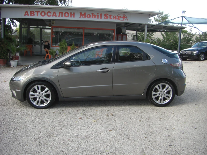 Honda Civic 2.2d FACCE NAVI 6ck., снимка 2 - Автомобили и джипове - 51765006