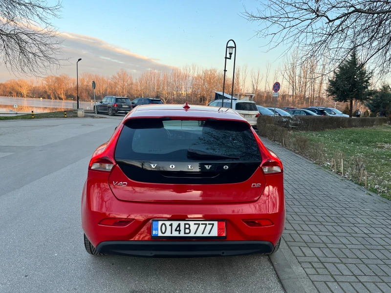 Volvo V40 Cross Country 1.6= D2= Безупречно Състояние!!!, снимка 6 - Автомобили и джипове - 53052880