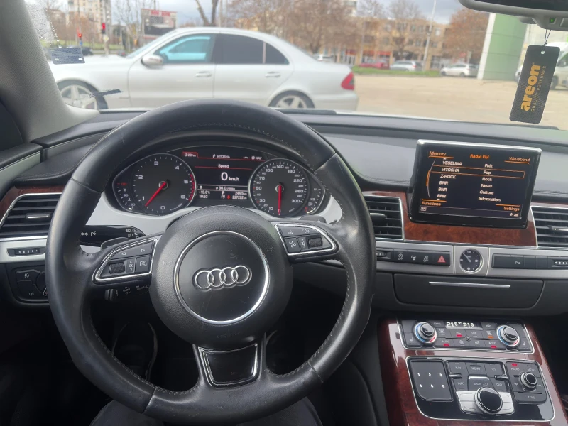Audi A8, снимка 6 - Автомобили и джипове - 52741856