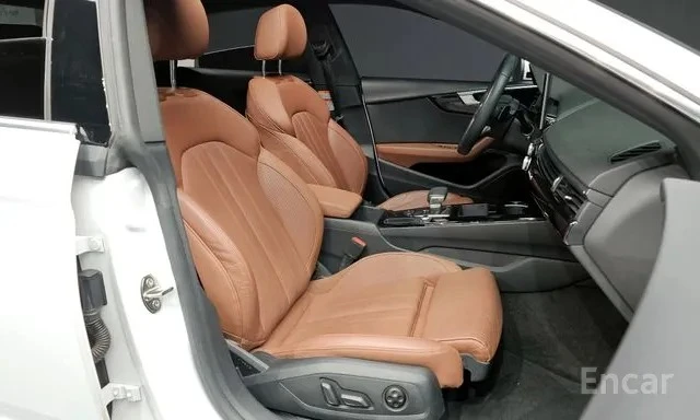 Audi A5 (F5) 40 TDI quattro Premium Sportback, снимка 6 - Автомобили и джипове - 56070331