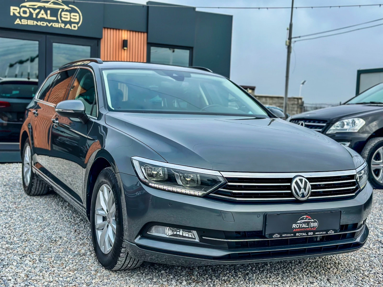 VW Passat 2.0 TDI 150 КС:: DSG::МАСАЖ::КАМЕРА::, снимка 1