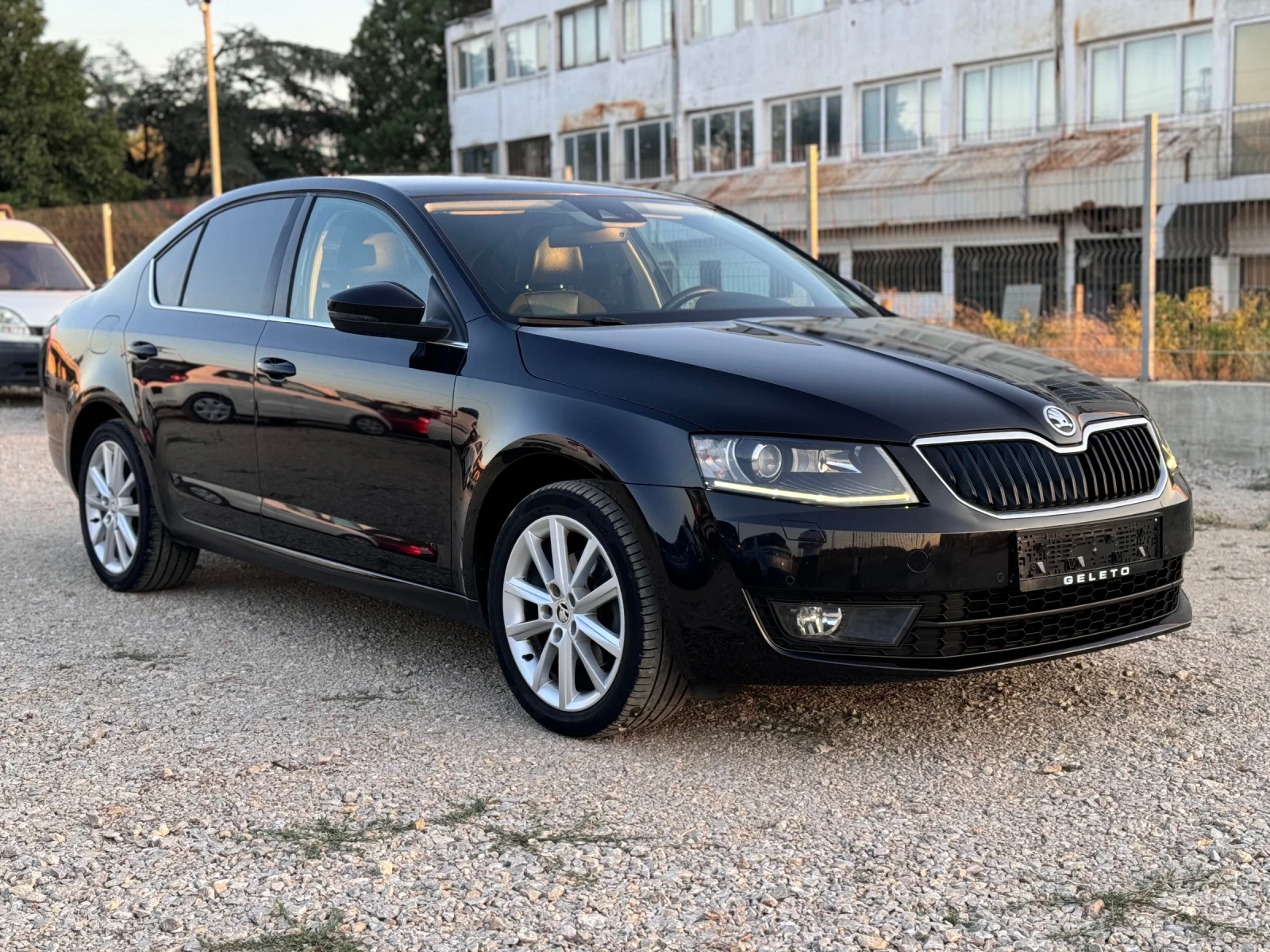 Skoda Octavia 1.6tdi full top - изображение 8