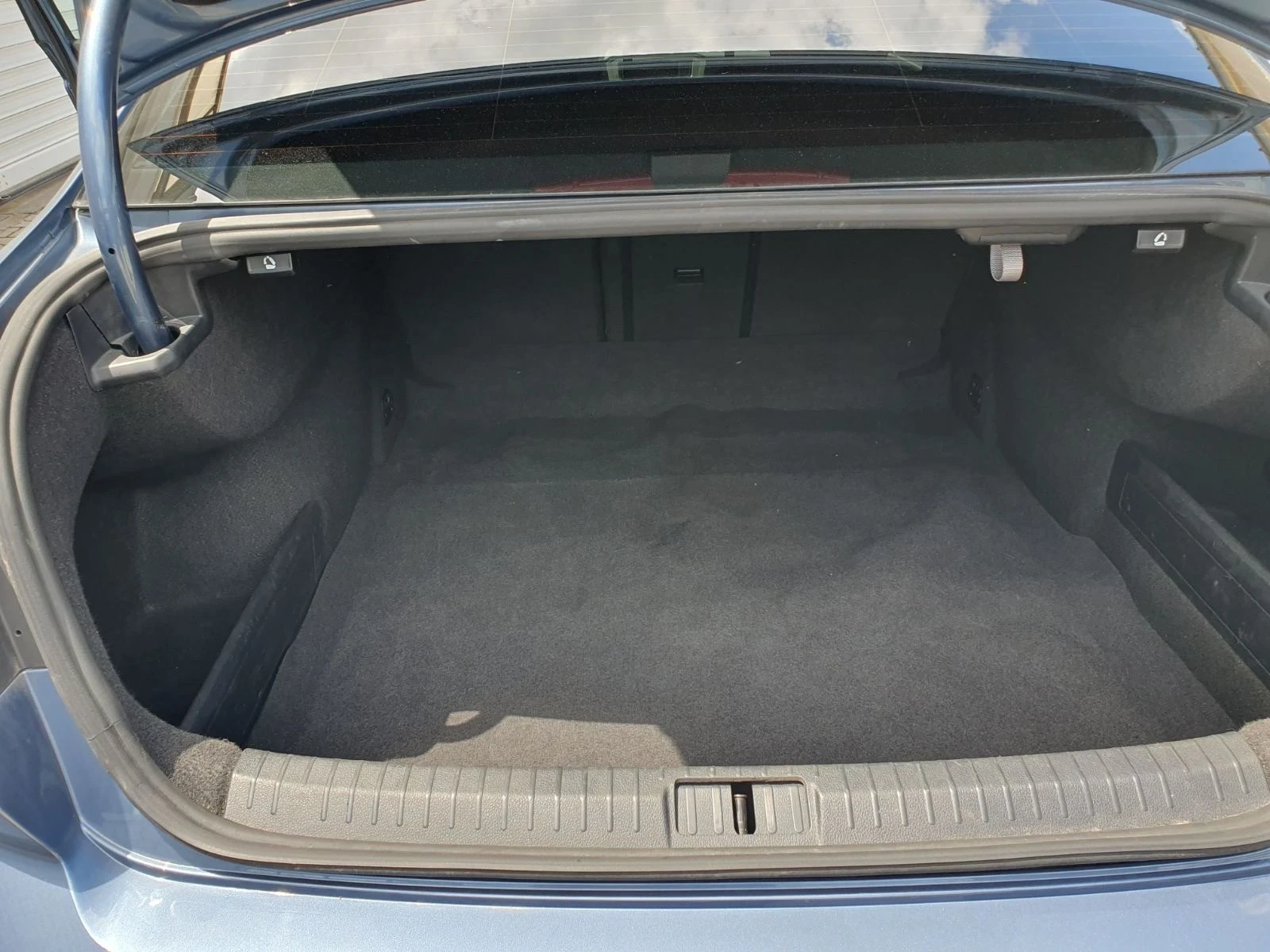 VW Passat 2.0TDI/150HP/DSG/NAVI/ | Mobile.bg   11