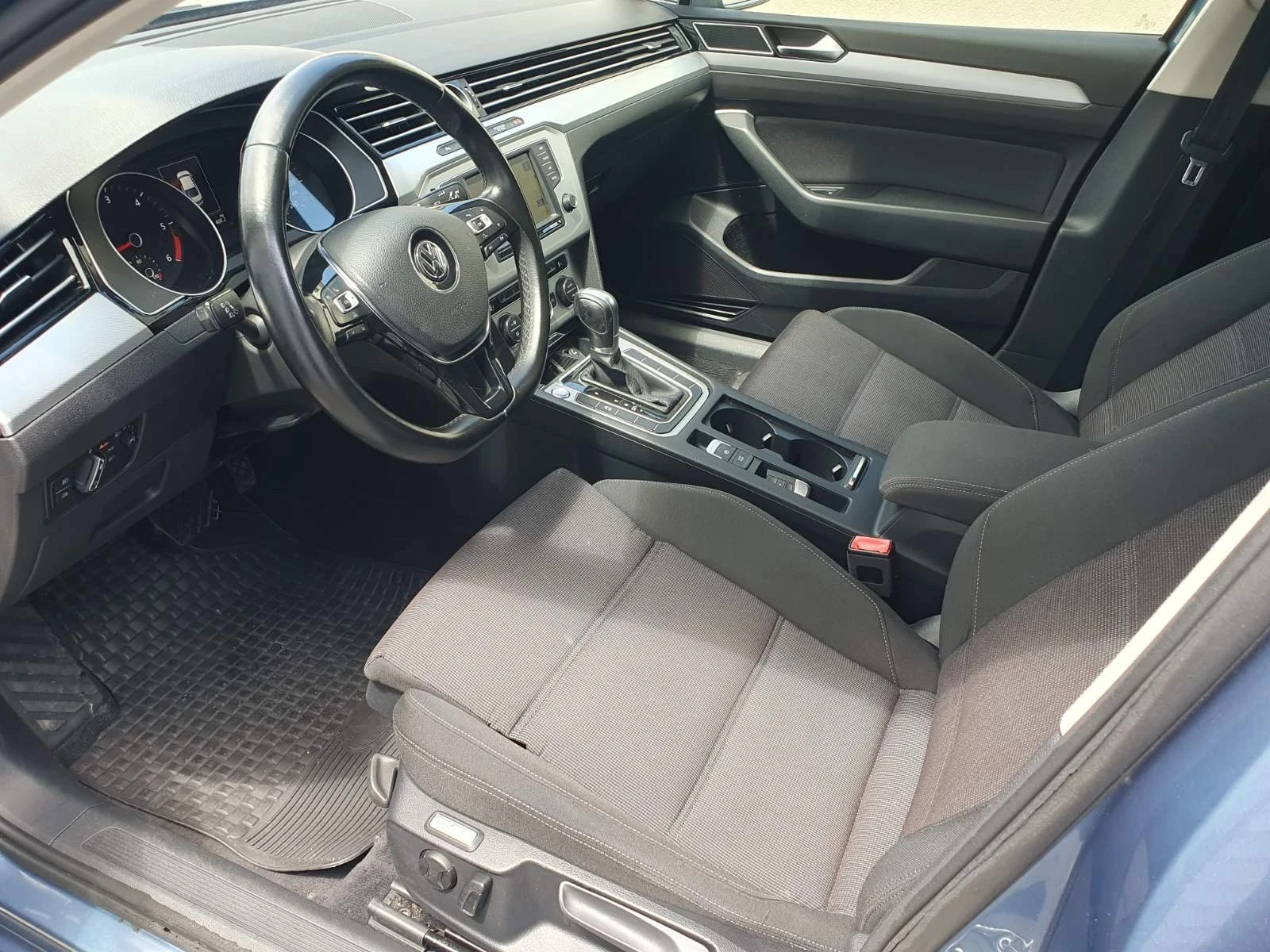 VW Passat 2.0TDI/150HP/DSG/NAVI/ - изображение 9