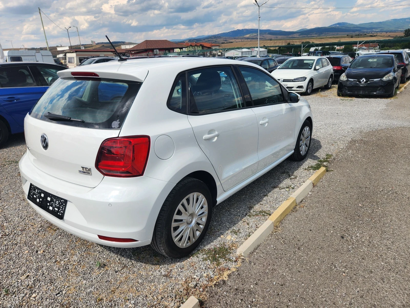 VW Polo 1.4   TDI   EURO 6B - изображение 4