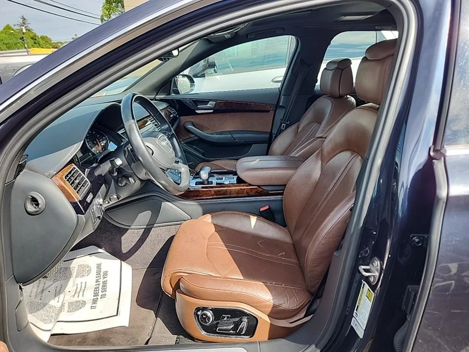Audi A8 LONG* MATRIX* HEADUP* 360* МАСАЖ* ОБДУХ* ПАНО* BOS - изображение 9