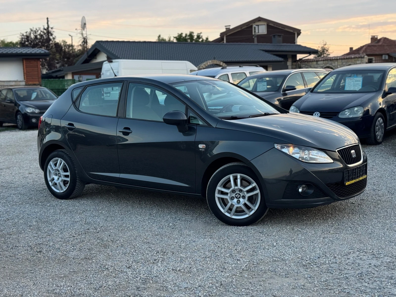 Seat Ibiza 1.9TDi 105кс КЛИМАТИК  - изображение 7