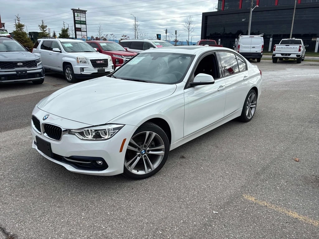 BMW 330 i xDrive * CARFAX *    | Mobile.bg   1