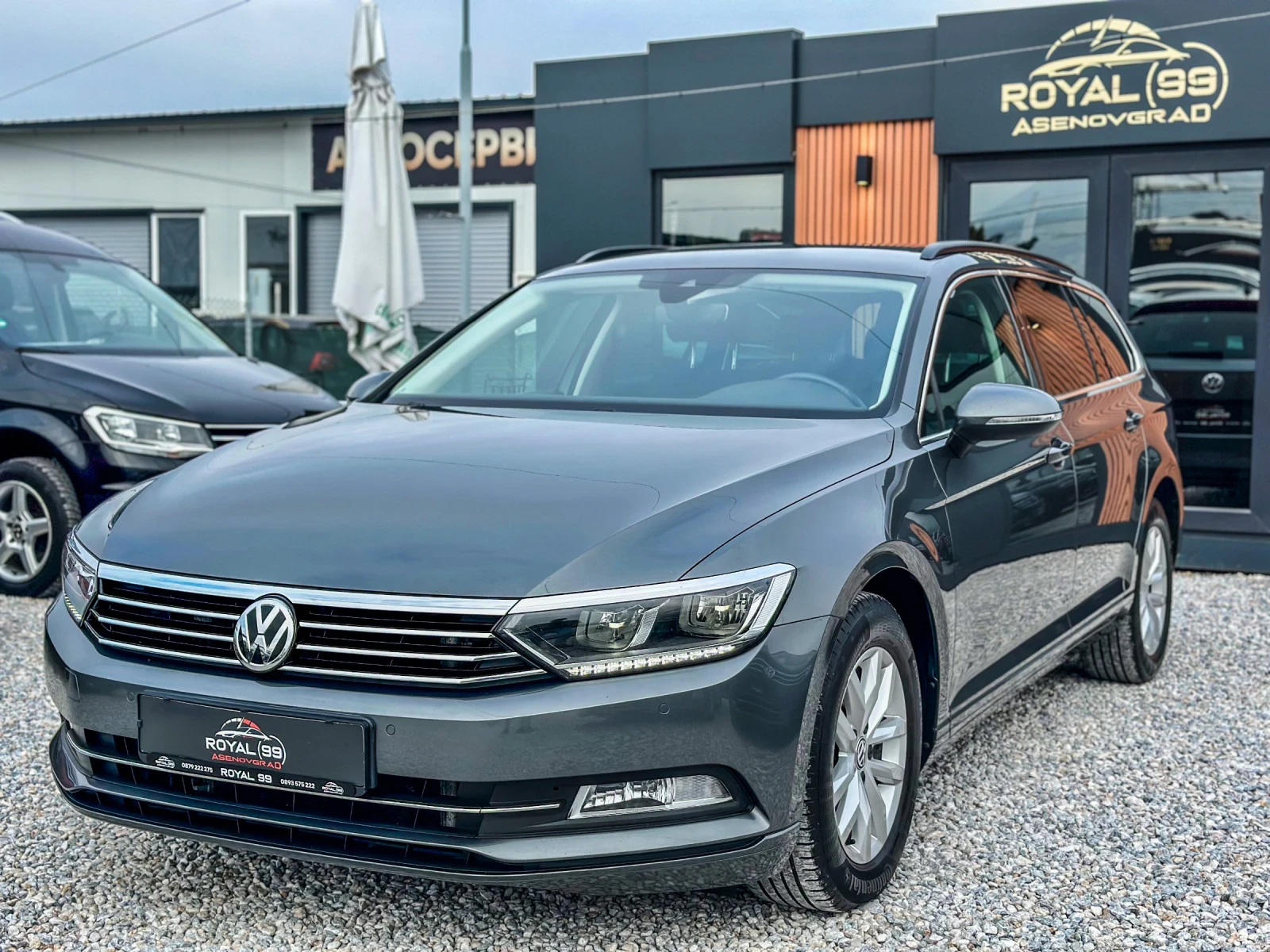 VW Passat 2.0 TDI 150 КС:: DSG::МАСАЖ::КАМЕРА::ПЪЛНА ИСТОРИЯ - изображение 2