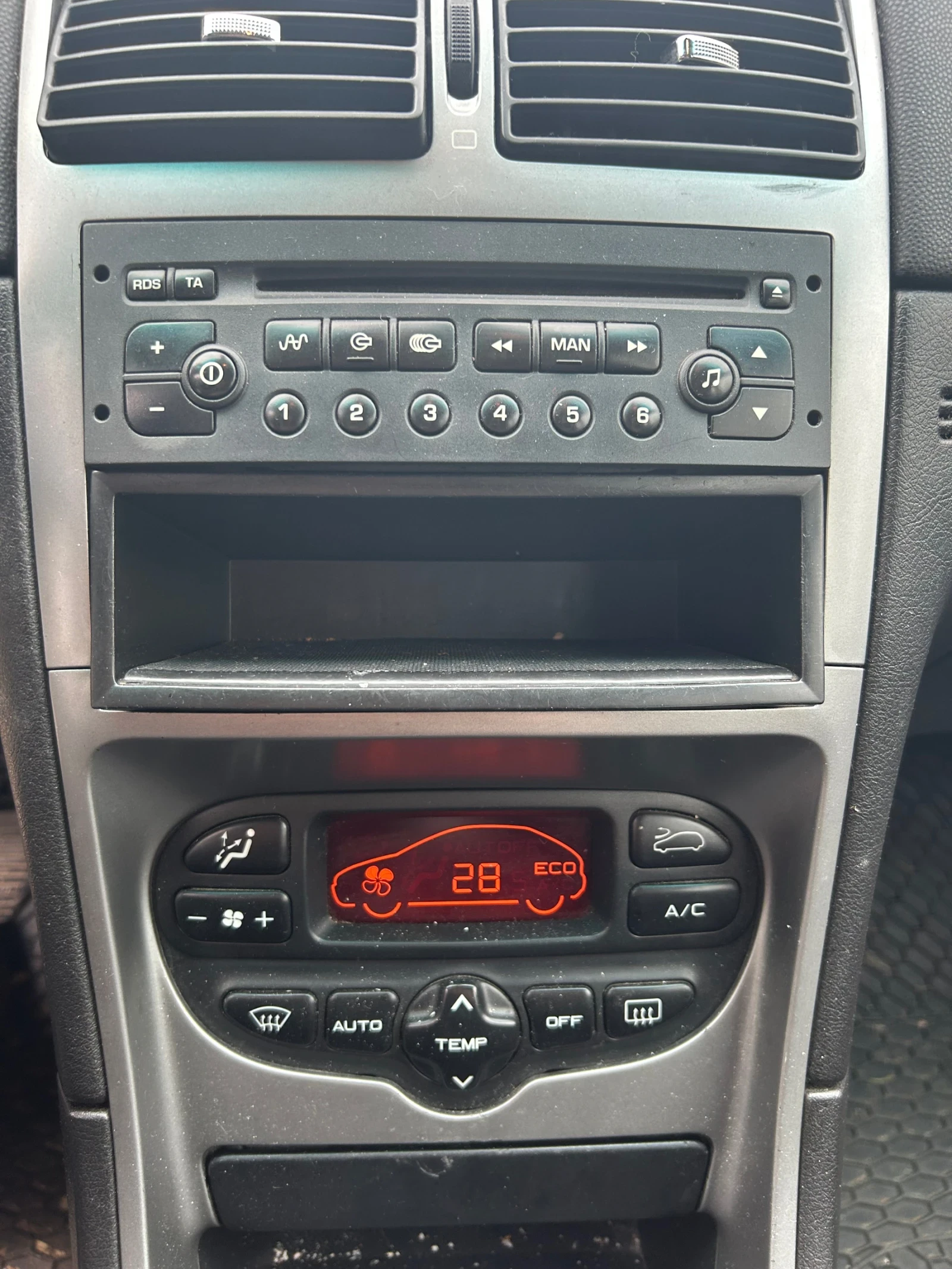 Peugeot 307 2.0 HDI 90��  | Mobile.bg � ����������� 12