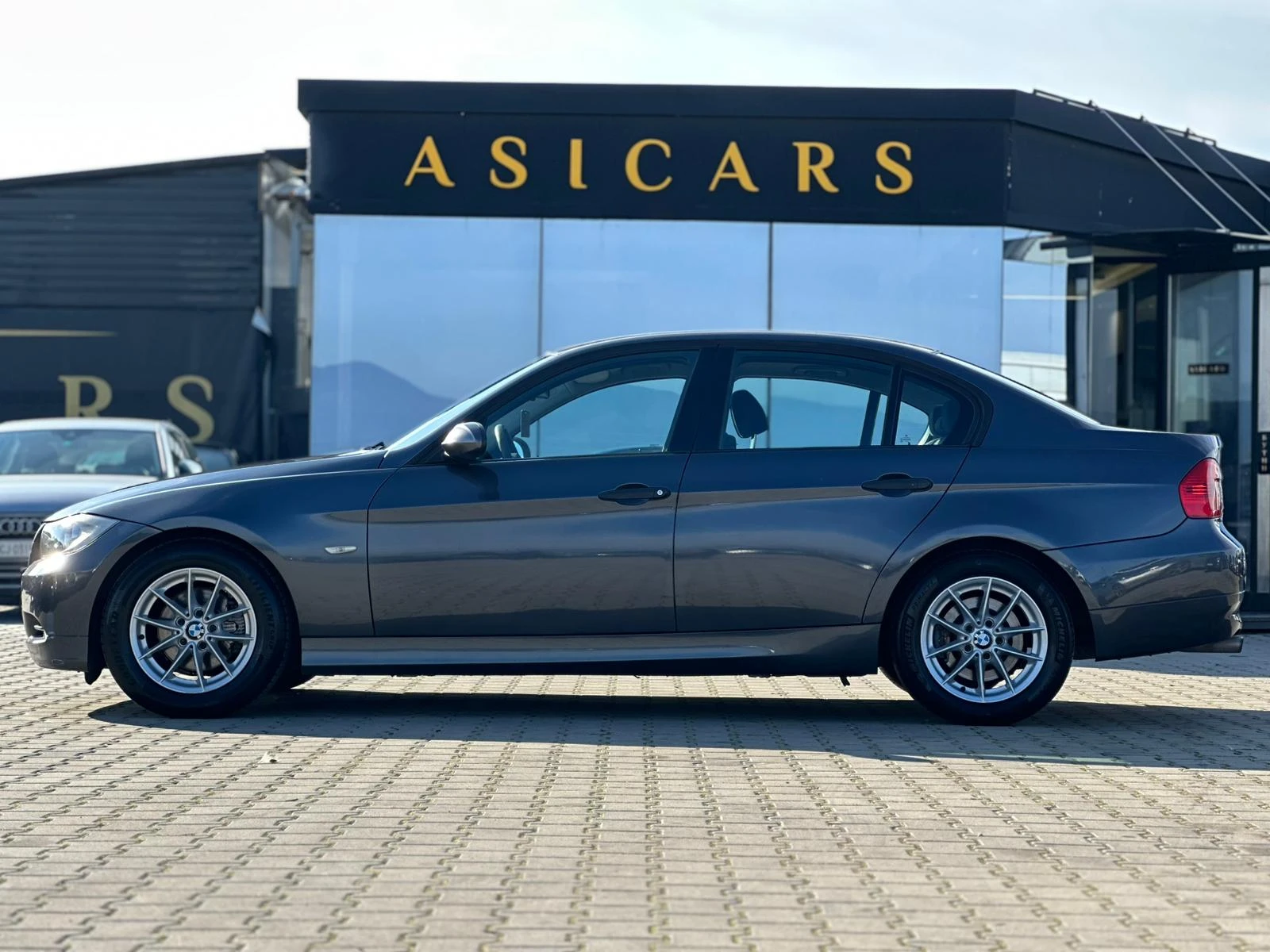 BMW 320 / 2.0D / 163 HP / TOP / - изображение 2
