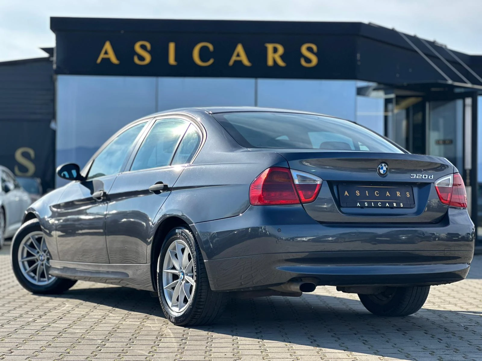 BMW 320 / 2.0D / 163 HP / TOP / - изображение 3