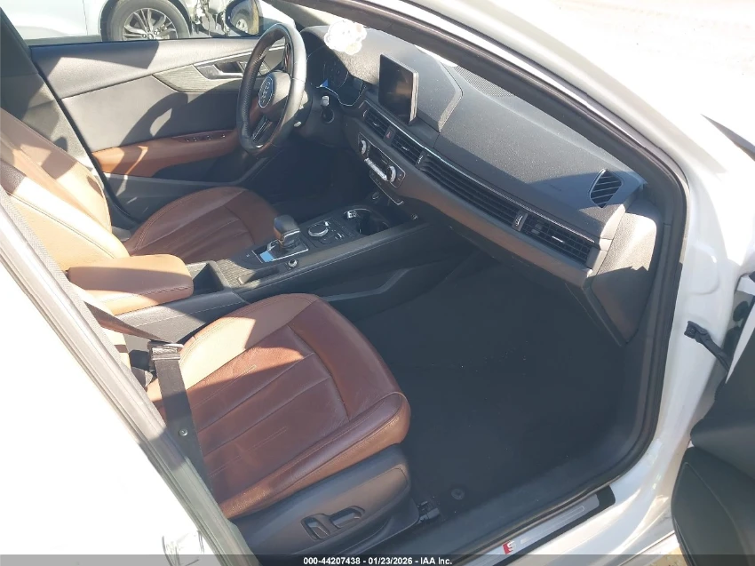 Audi A4 QUATTRO* ULTRA PREMIUM * АвтоКредит(ЦЕНА ДО БГ) - изображение 10