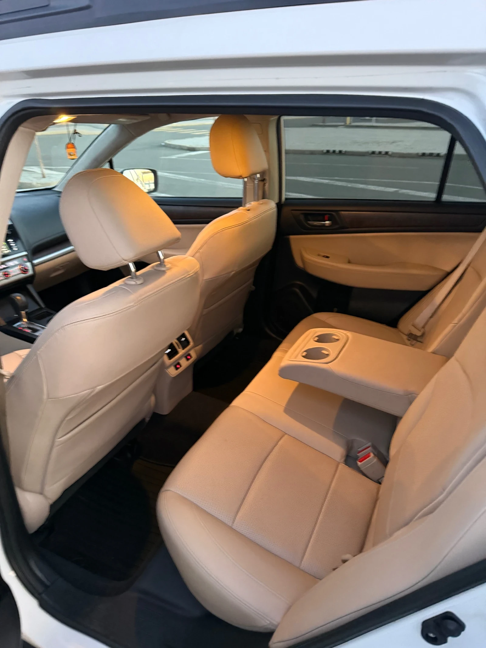 Subaru Outback 3, 6 limited , снимка 10 - Автомобили и джипове - 53682264