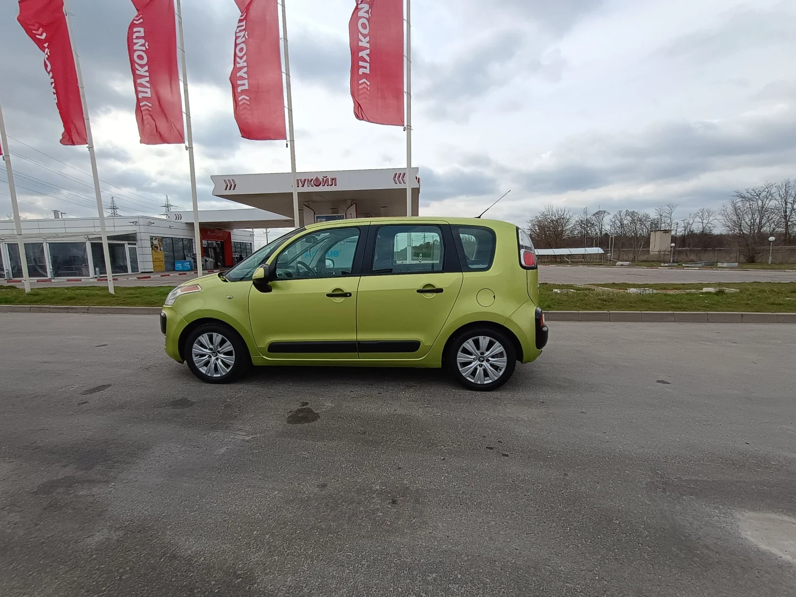 Citroen C3 Picasso, снимка 7 - Автомобили и джипове - 53913567