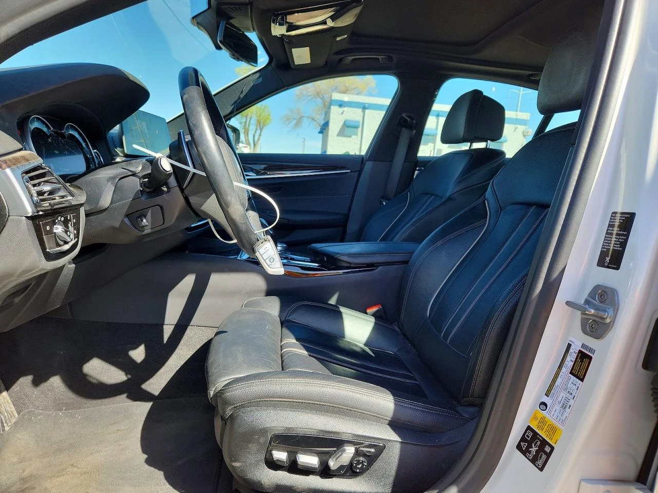 BMW 540 3.0* XI* РЕАЛНИ КМ!, снимка 8 - Автомобили и джипове - 53916797