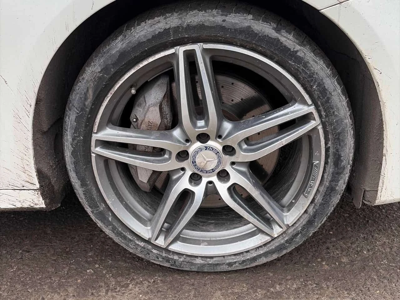 Mercedes-Benz E 300 CARFAX/Burmester/360КАМ/ПОДГРЕВ/ПАМЕТ/ПАНО/HEAD UP, снимка 13 - Автомобили и джипове - 53990668