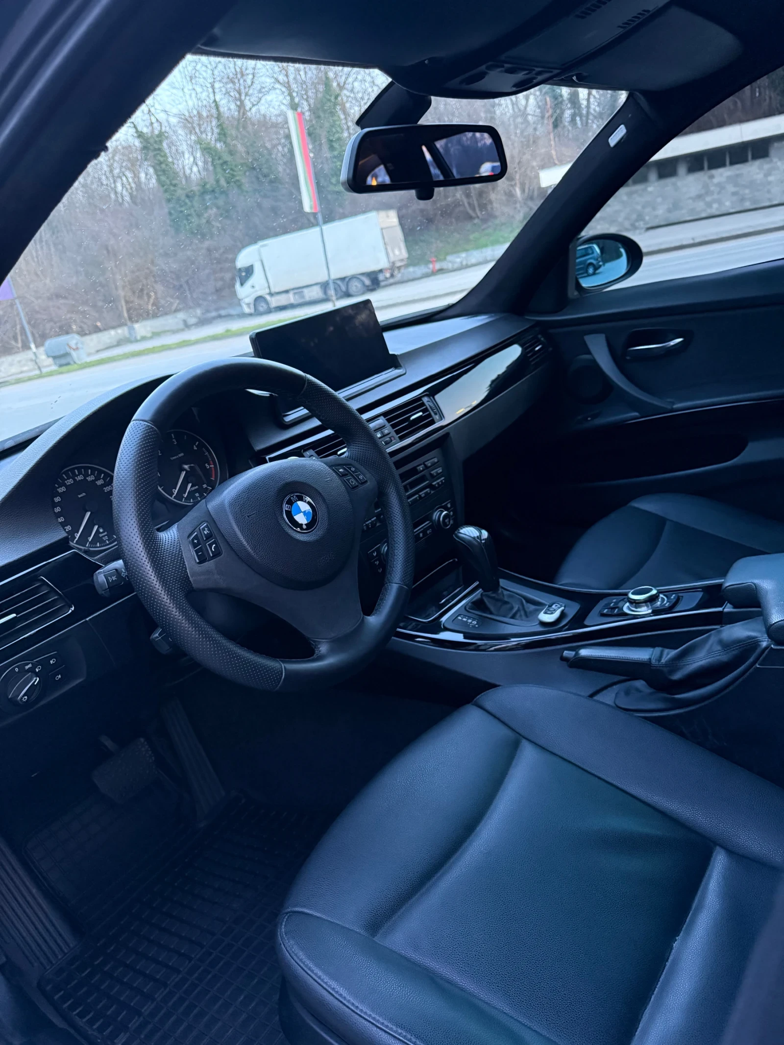 BMW 320 M47 , снимка 9 - Автомобили и джипове - 54093798