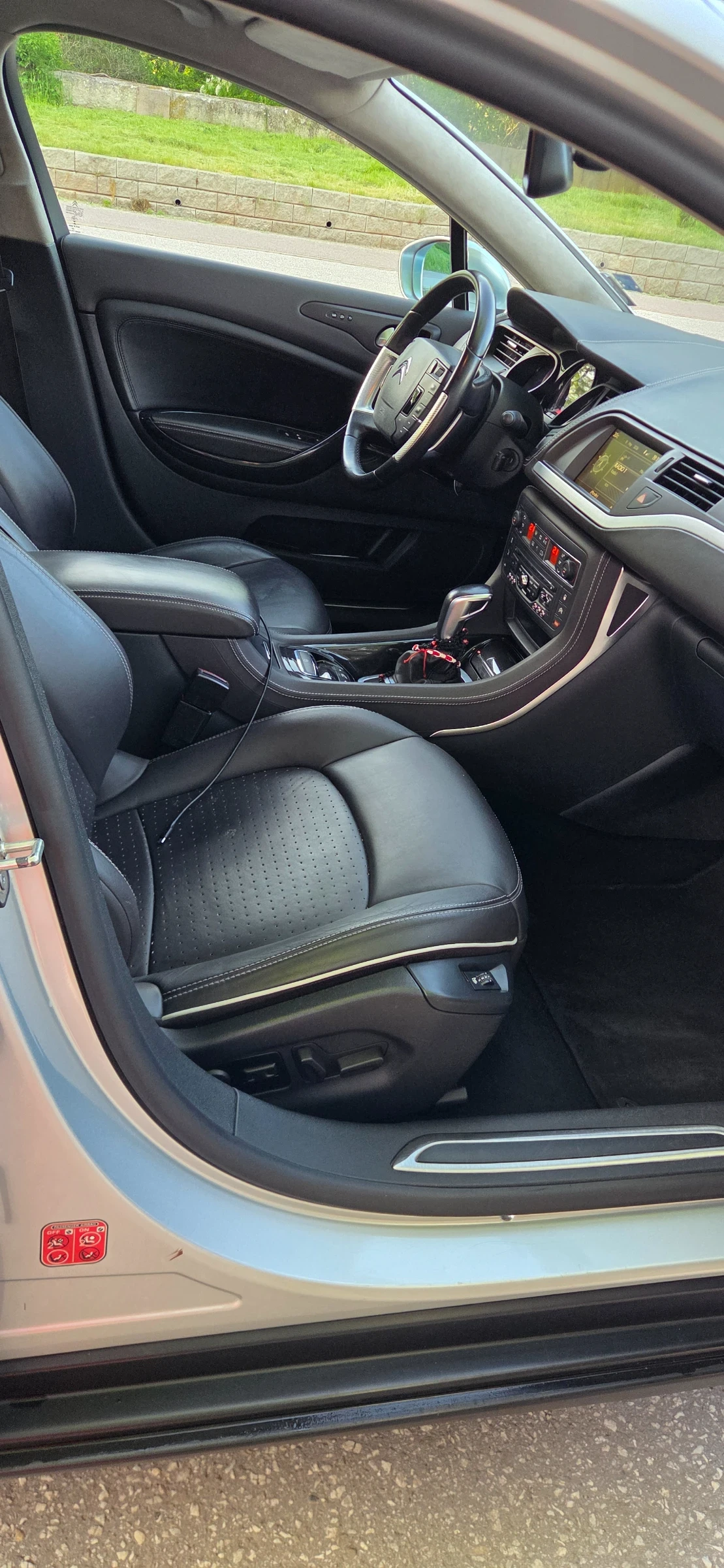 Citroen C5 Exclusive 2.2 Дизел, Кожен салон, Всички екстри, , снимка 8 - Автомобили и джипове - 54525592