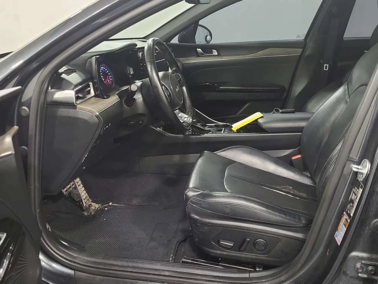 Kia K5 GT LINE /CARFAX/ДИСТРОНИК/КОЖА/ПОДГРЕВ/ПАНОРАМА, снимка 5 - Автомобили и джипове - 55014975