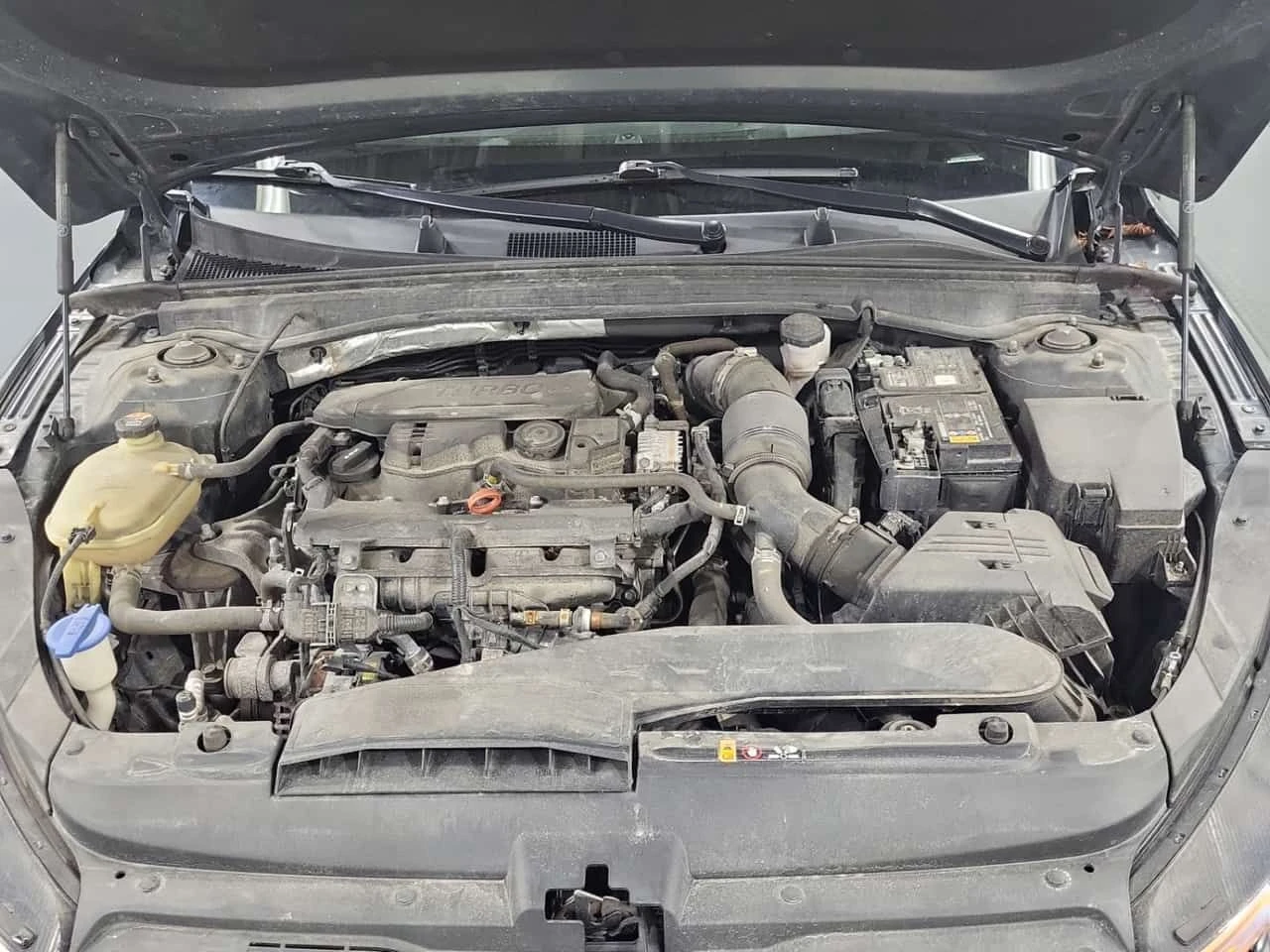 Kia K5 GT LINE /CARFAX/ДИСТРОНИК/КОЖА/ПОДГРЕВ/ПАНОРАМА, снимка 16 - Автомобили и джипове - 55014975