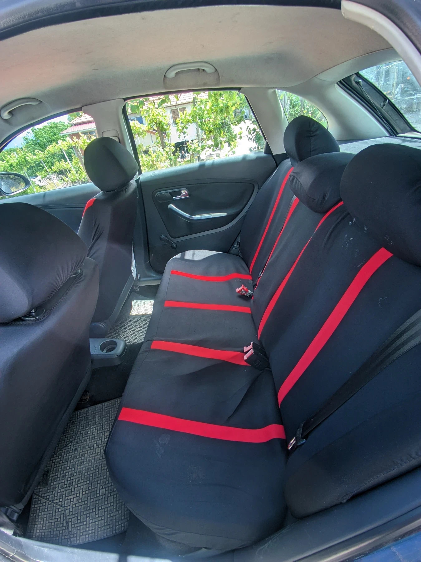 Seat Ibiza, снимка 7 - Автомобили и джипове - 55151634