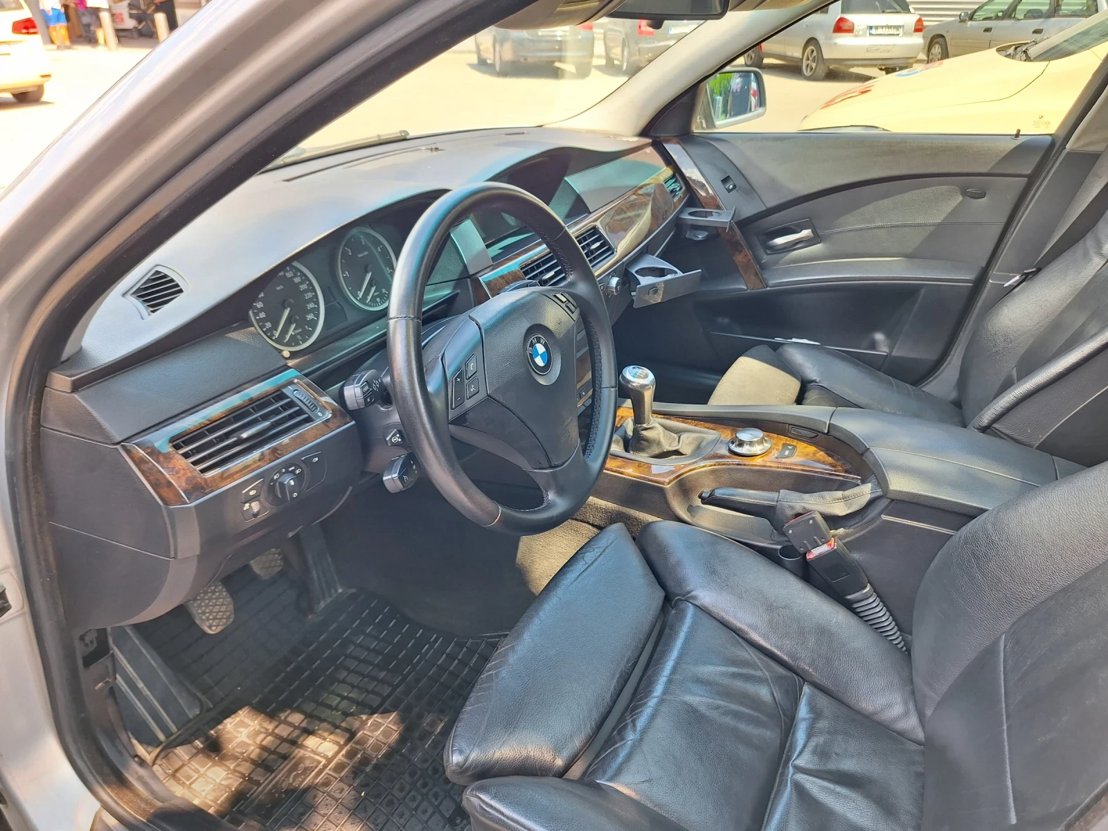 BMW 525, снимка 6 - Автомобили и джипове - 55246786