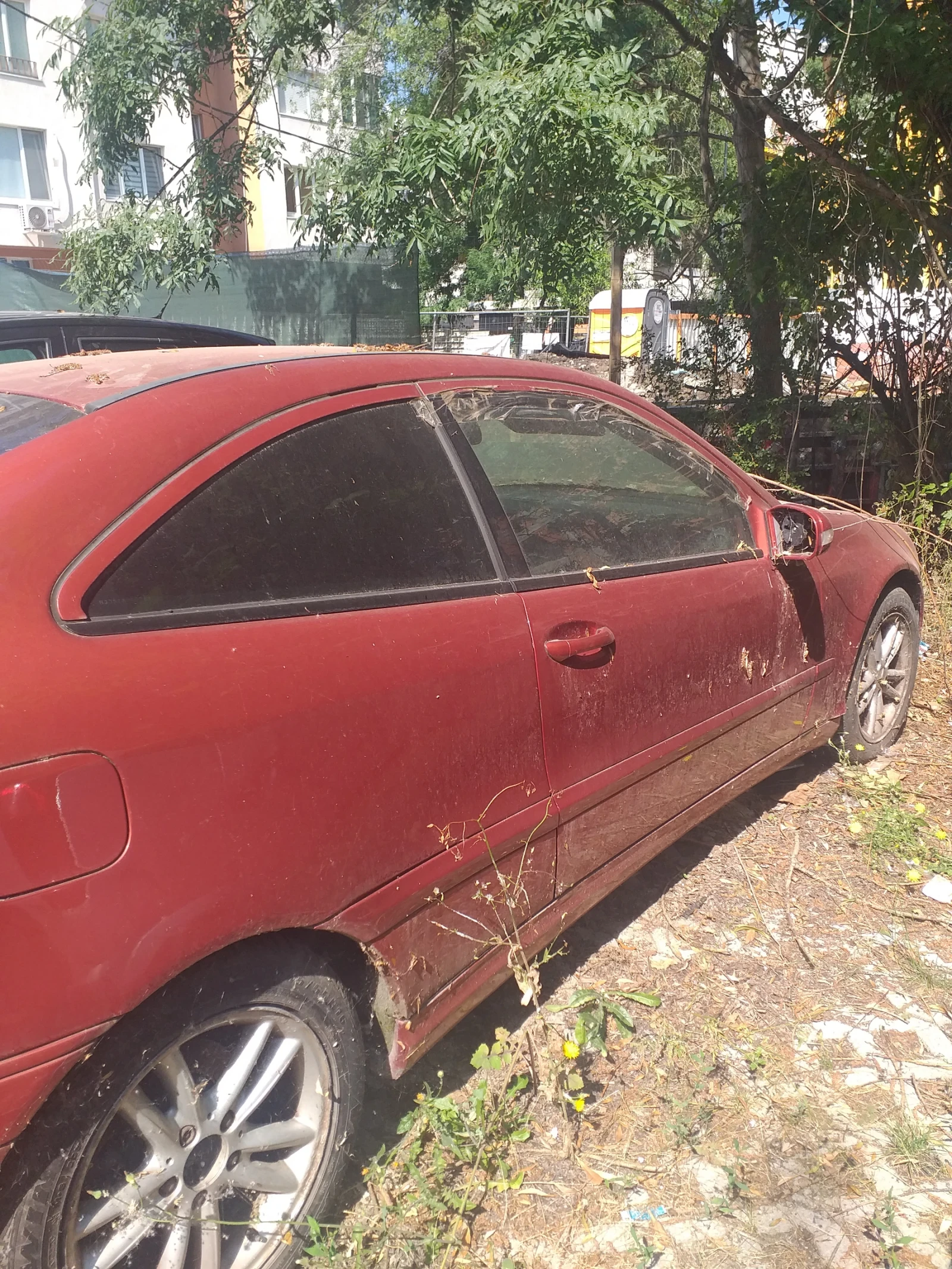 Mercedes-Benz C 180, снимка 3 - Автомобили и джипове - 55318719
