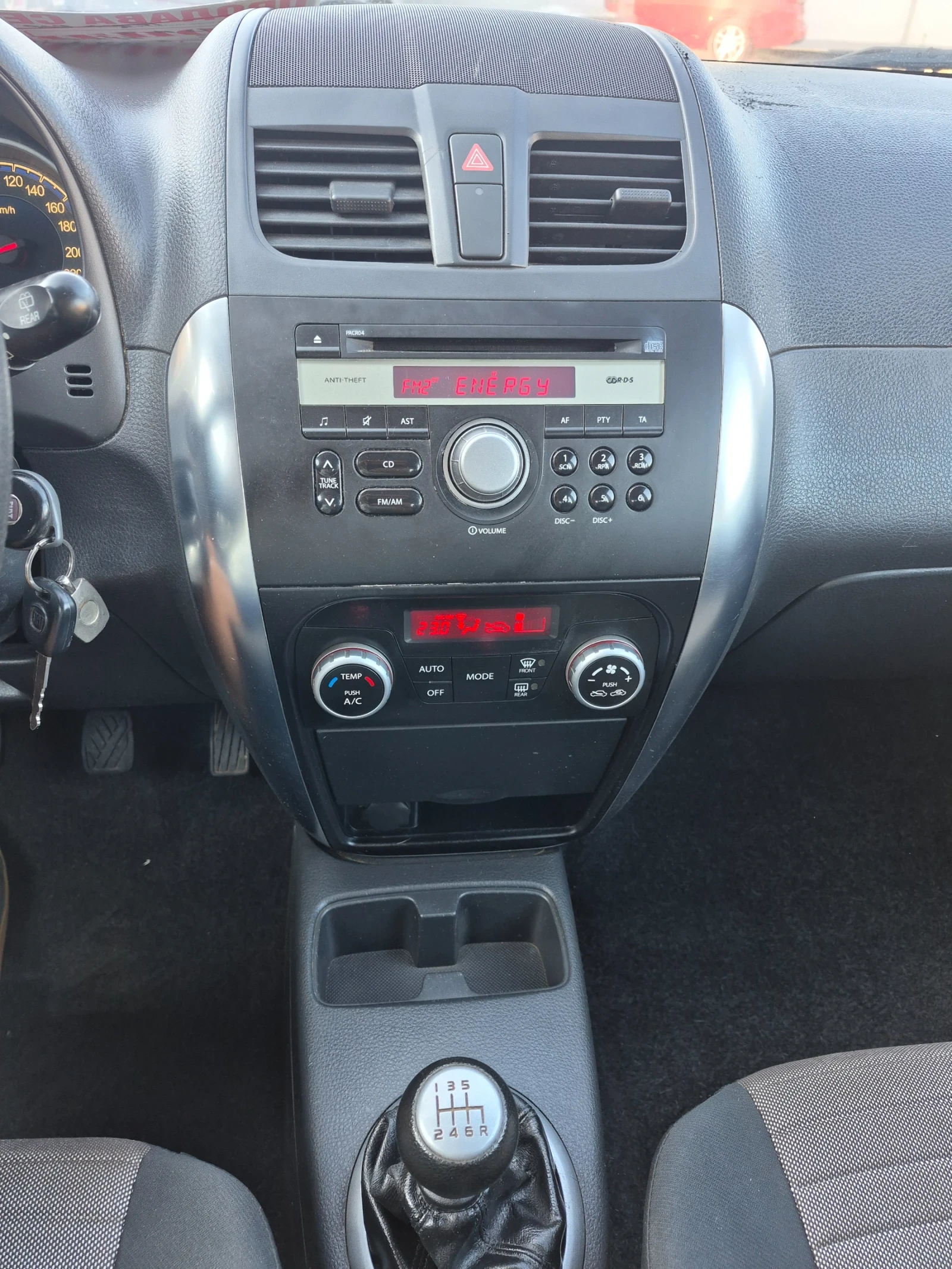 Fiat Sedici 2.0   ����� 2010 �  4�4 | Mobile.bg � ����������� 8