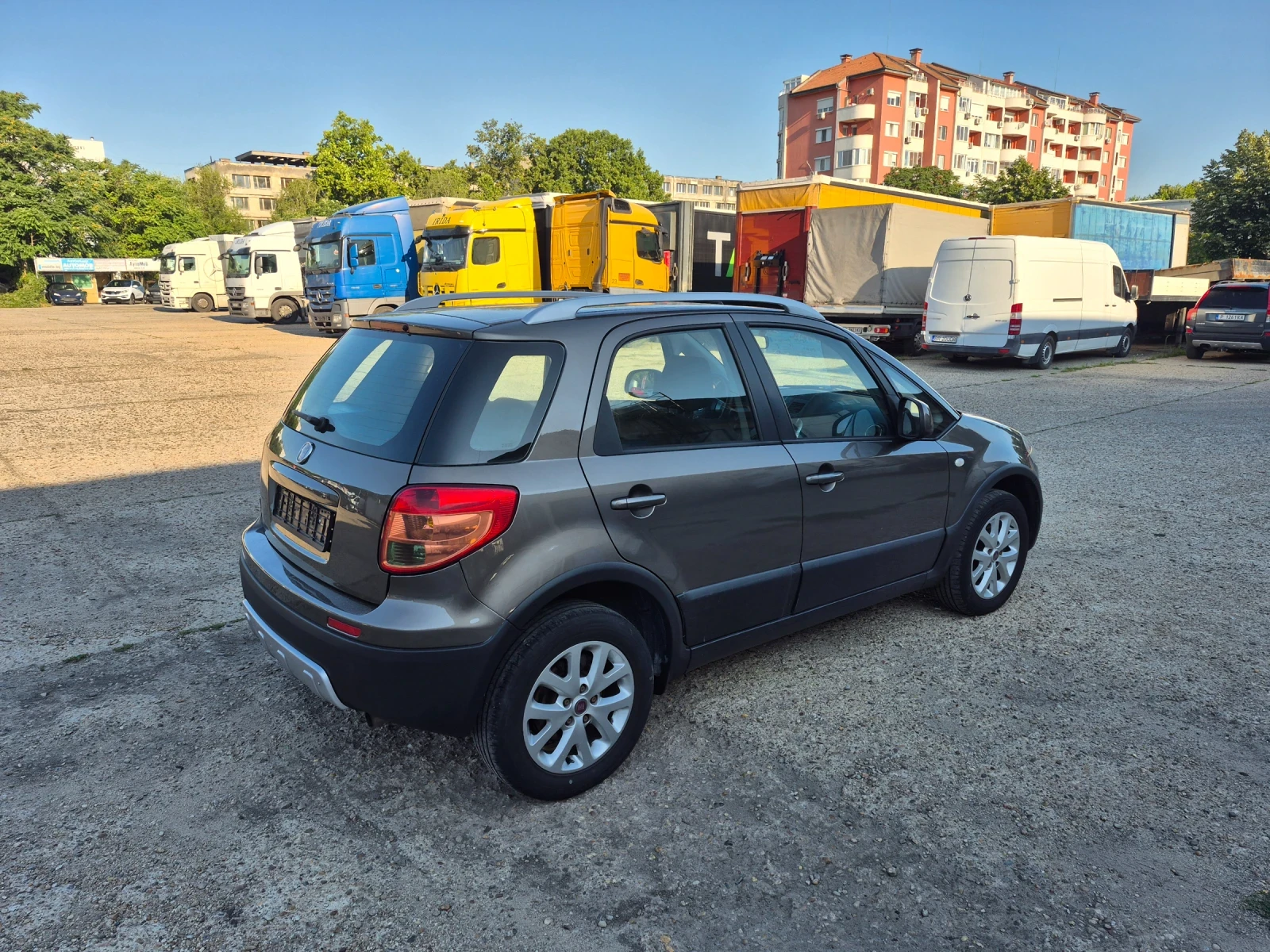 Fiat Sedici 2.0   ����� 2010 �  4�4 | Mobile.bg � ����������� 3