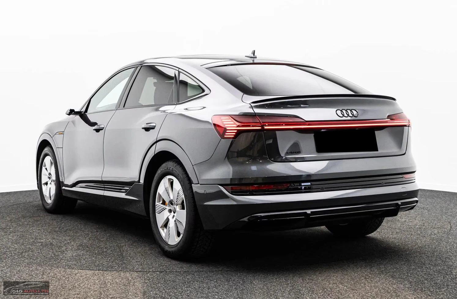 Audi E-Tron 50/313HP/SPORTBACK/S-LINE/PANO/360/HUD/ACC/789z, снимка 4 - Автомобили и джипове - 55704292