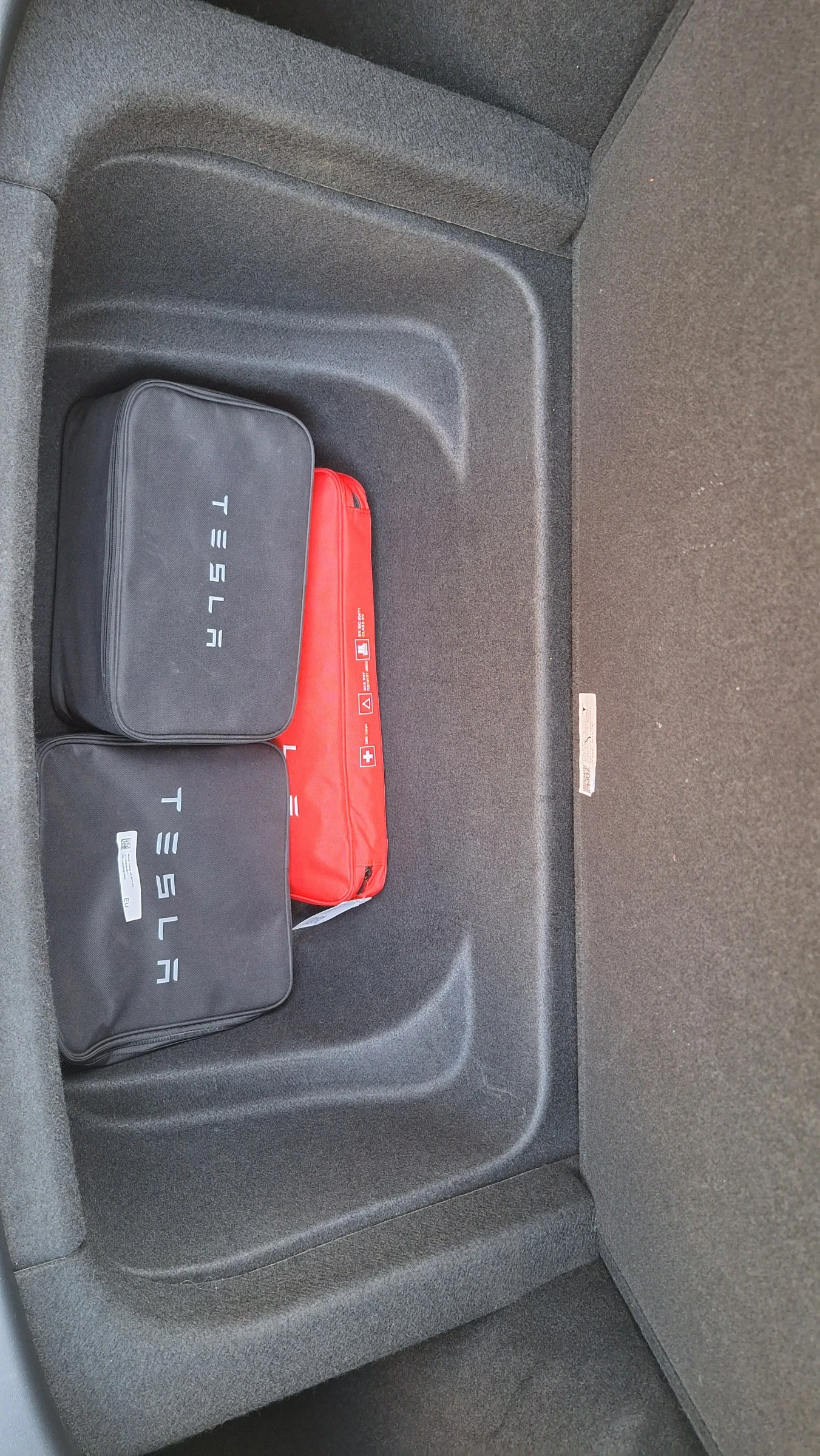 Tesla Model Y Long Range AWD * ЗАКУПЕНА ОТ ТЕСЛА * ПЪЛНА ГАРАНЦИ, снимка 6 - Автомобили и джипове - 55907666